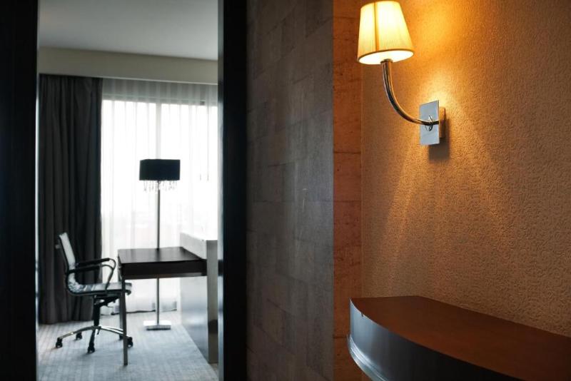 Courtyard Bandung Dago - Oda