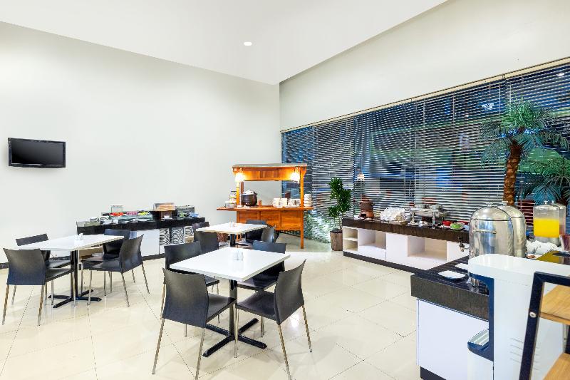 Amaris Hotel Cihampelas Bandung - Restoran