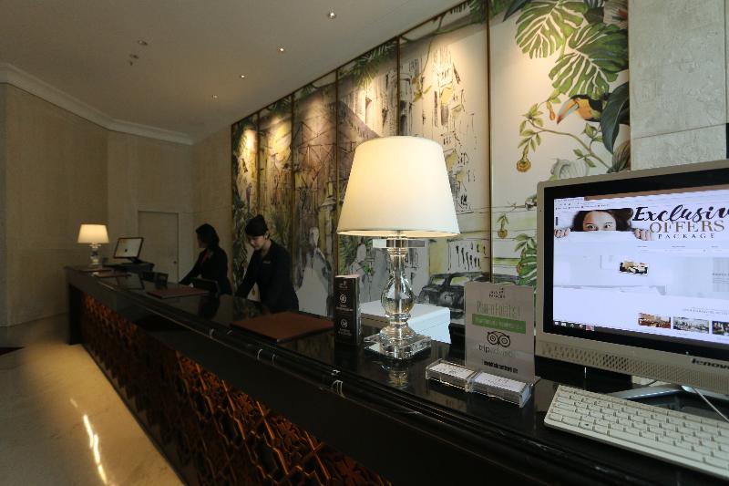 Java Paragon Hotel And Residences Surabaya - Lobi