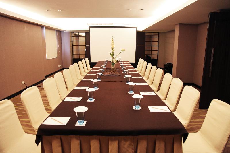 Java Paragon Hotel And Residences Surabaya - Toplantı