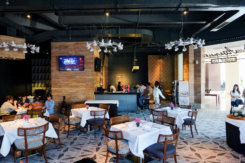 Java Paragon Hotel And Residences Surabaya - Restoran
