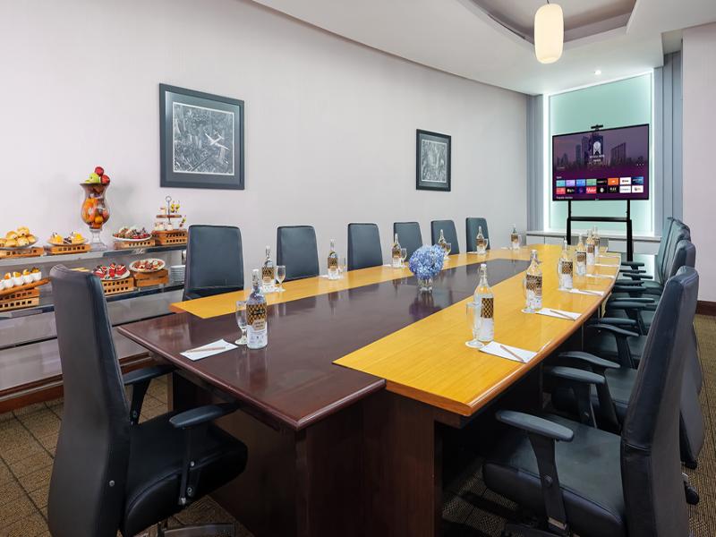 Manhattan Hotel Jakarta - Toplantı