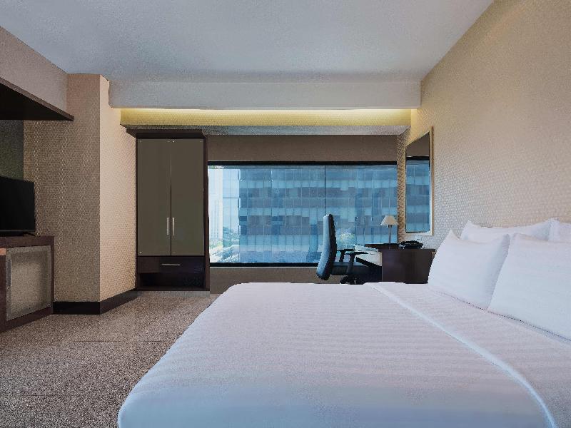 Manhattan Hotel Jakarta - Oda