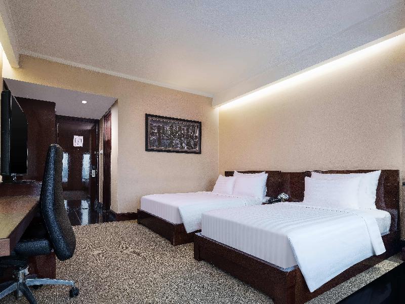 Manhattan Hotel Jakarta - Oda