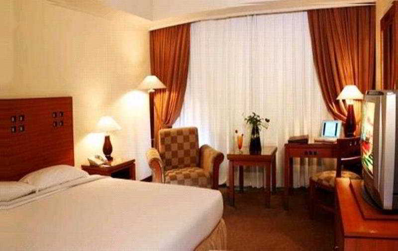 Oasis Amir fotoÄŸrafÄ±