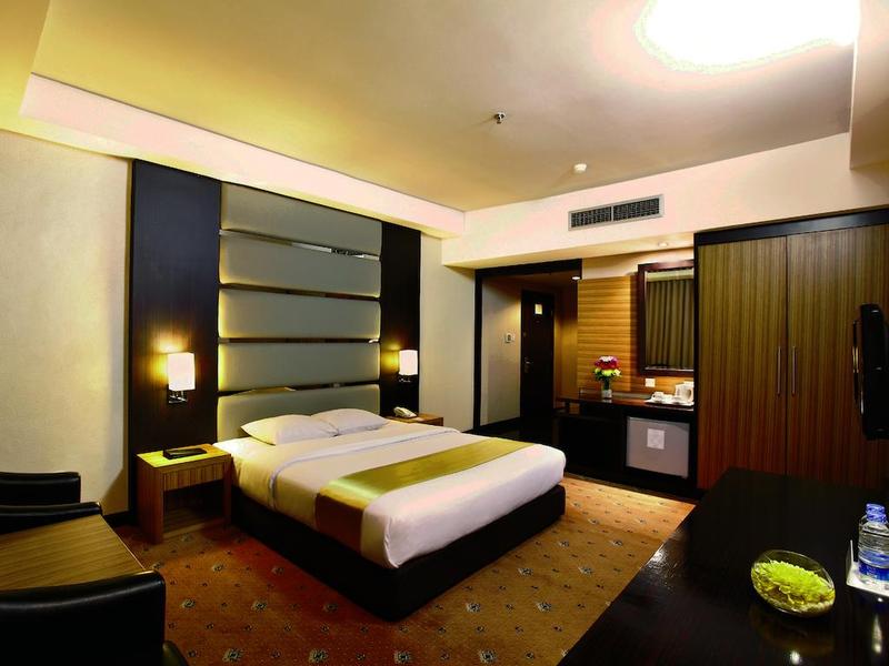 Orchardz Jayakarta - Genel