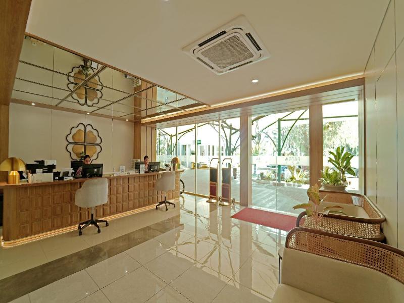 Patra Comfort Bandung hotel - Lobi