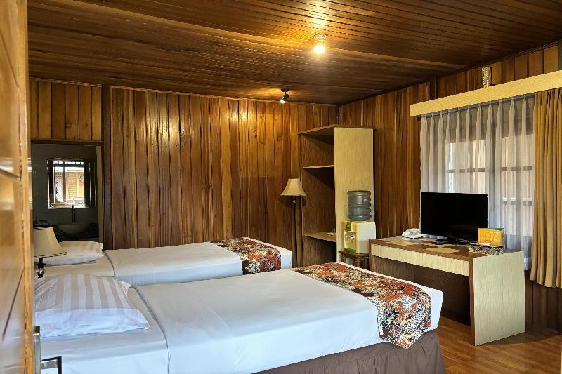Hotel Pesona Bamboe Lembang by ZUZU - Oda