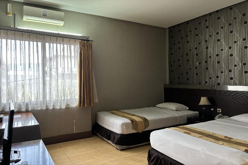 Hotel Pesona Bamboe Lembang by ZUZU - Oda