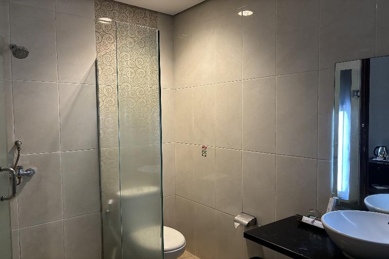 Hotel Pesona Bamboe Lembang by ZUZU - Oda