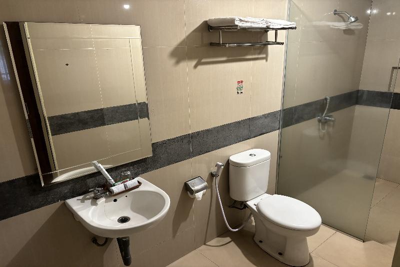 Hotel Pesona Bamboe Lembang by ZUZU - Oda