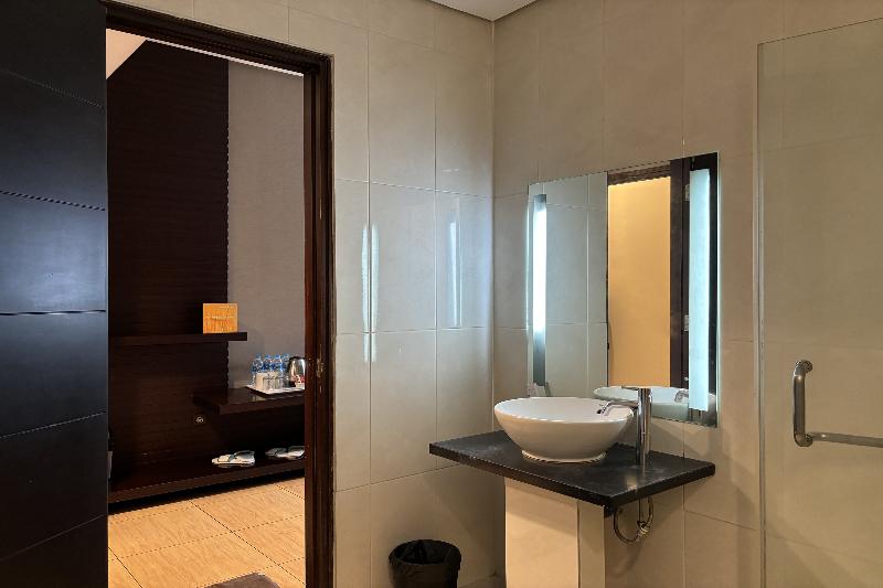 Hotel Pesona Bamboe Lembang by ZUZU - Oda