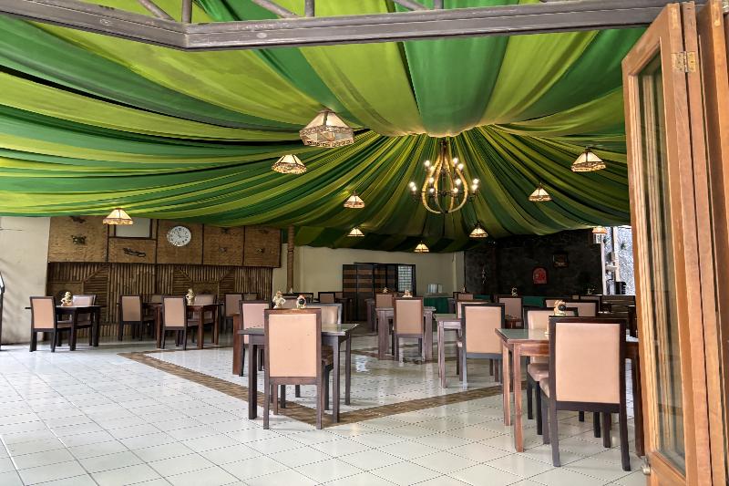 Hotel Pesona Bamboe Lembang by ZUZU - Restoran