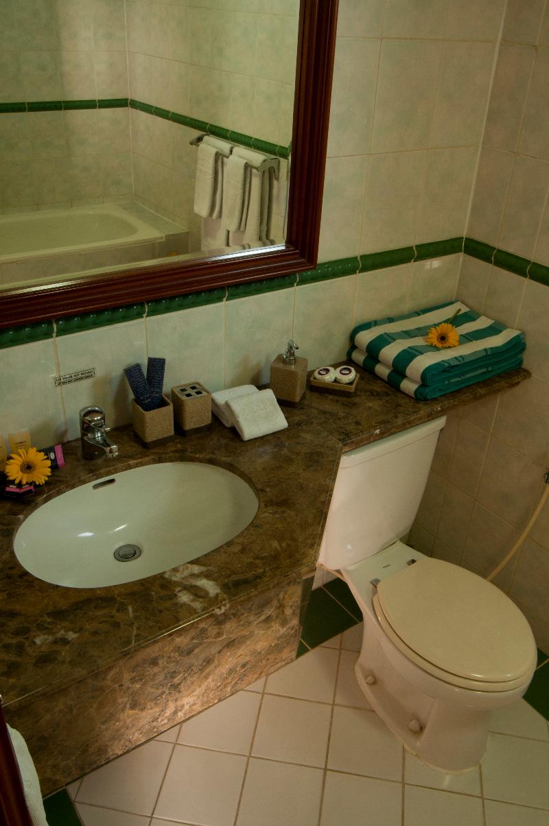 The Residences at Puri Casablanca - Oda