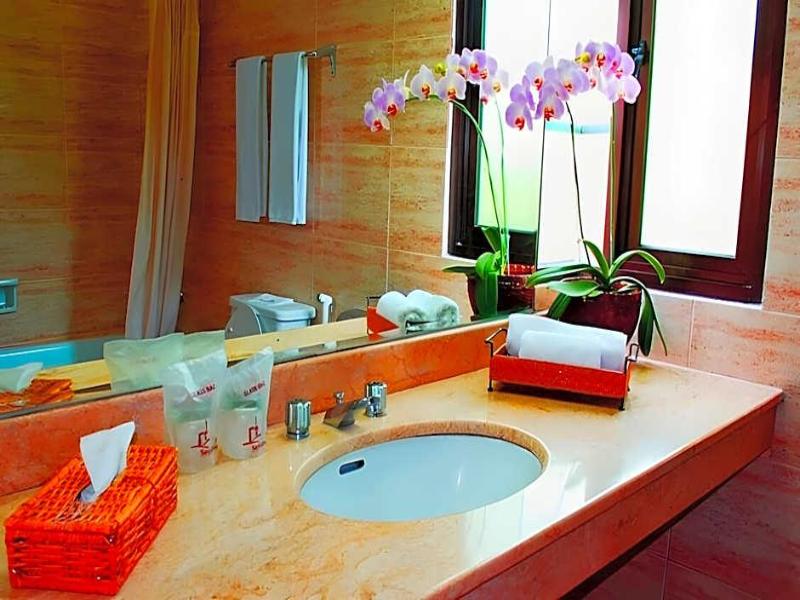 Puri Setiabudhi Residence - Genel