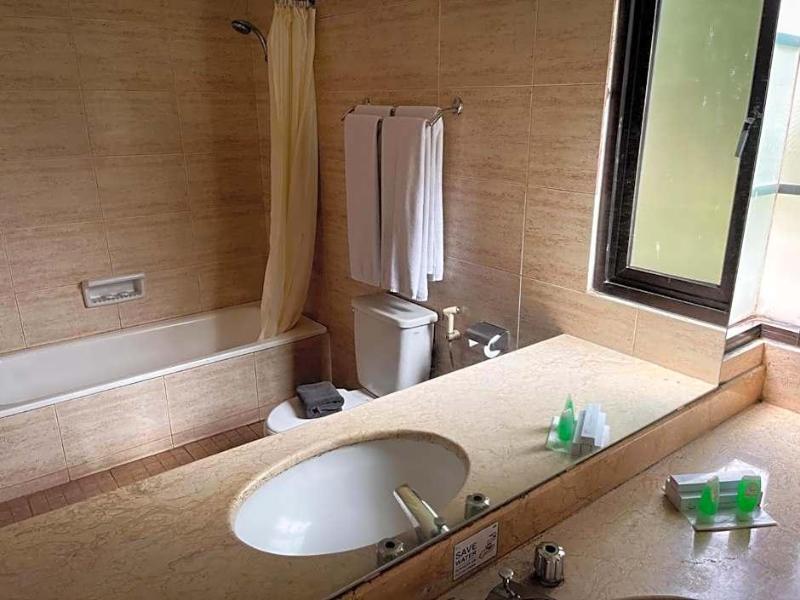 Puri Setiabudhi Residence - Oda