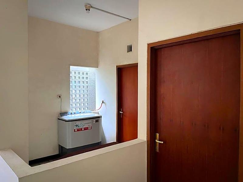 Puri Setiabudhi Residence - Oda