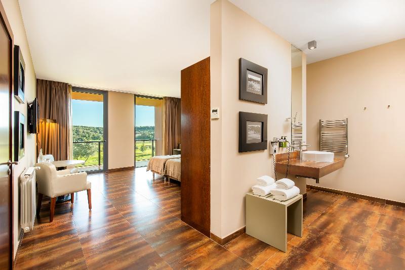 NAU Morgado Golf and Country Club - Oda