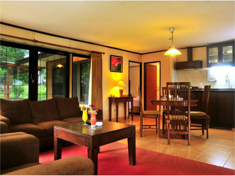 Sari Ater Hotel & Resort - Oda