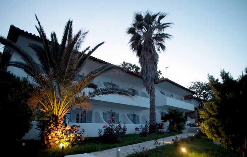 White Suites - Genel
