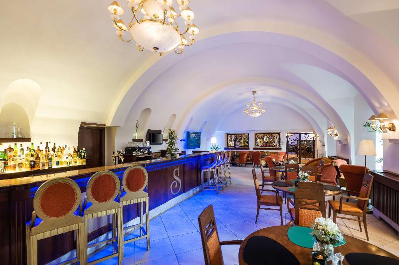 Lindner Hotel Prague Castle, part of JdV by Hyatt - Bar