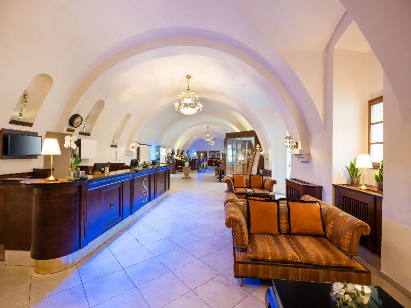 Lindner Hotel Prague Castle, part of JdV by Hyatt - Lobi