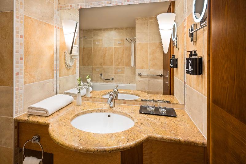 Lindner Hotel Prague Castle, part of JdV by Hyatt - Oda
