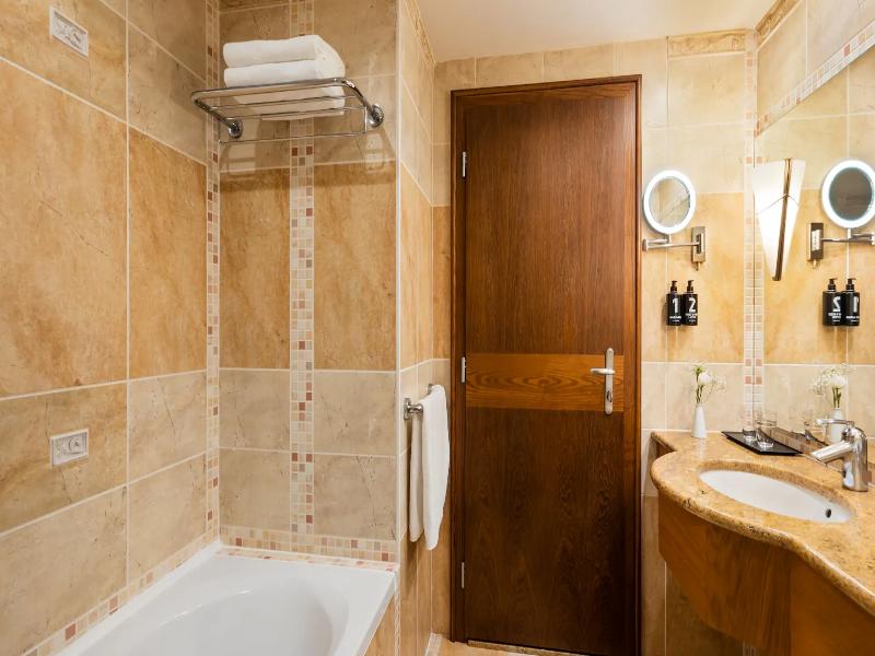 Lindner Hotel Prague Castle, part of JdV by Hyatt - Oda