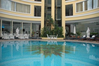 Four Seasons Place fotoÄŸrafÄ±