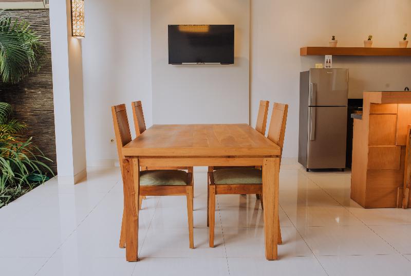 Pradha Villas Seminyak - Oda