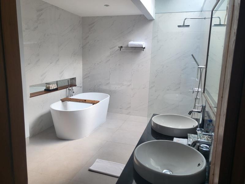 Pradha Villas Seminyak - Oda