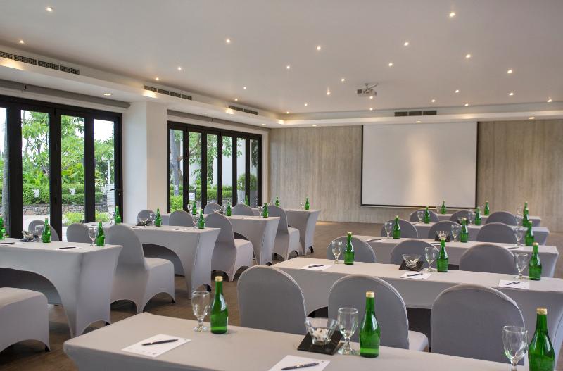 JW Marriott Hotel Surabaya - Toplantı