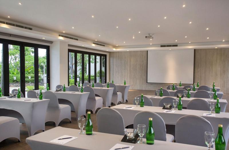 JW Marriott Hotel Surabaya - Toplantı