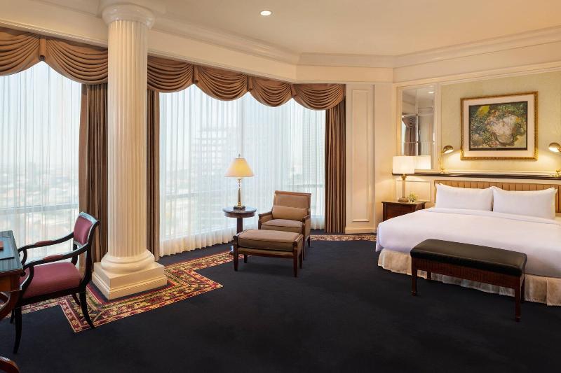 JW Marriott Hotel Surabaya - Oda