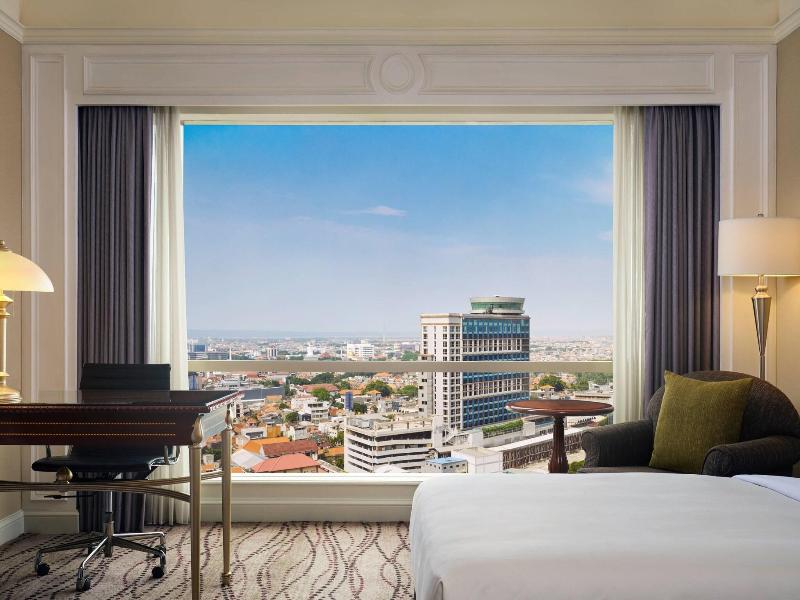 JW Marriott Hotel Surabaya - Oda