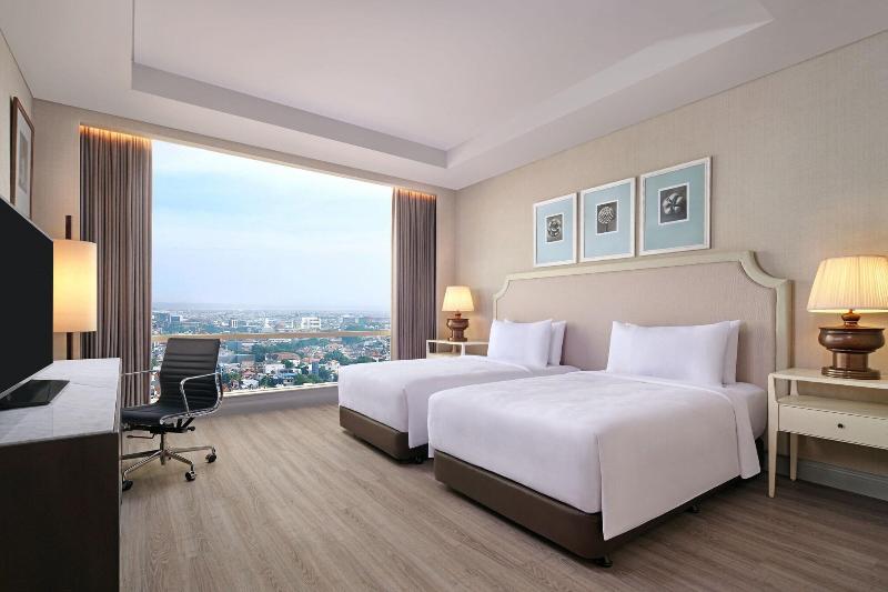 JW Marriott Hotel Surabaya - Oda