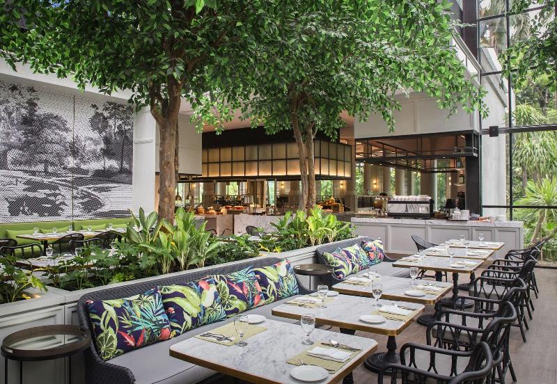 JW Marriott Hotel Surabaya - Restoran
