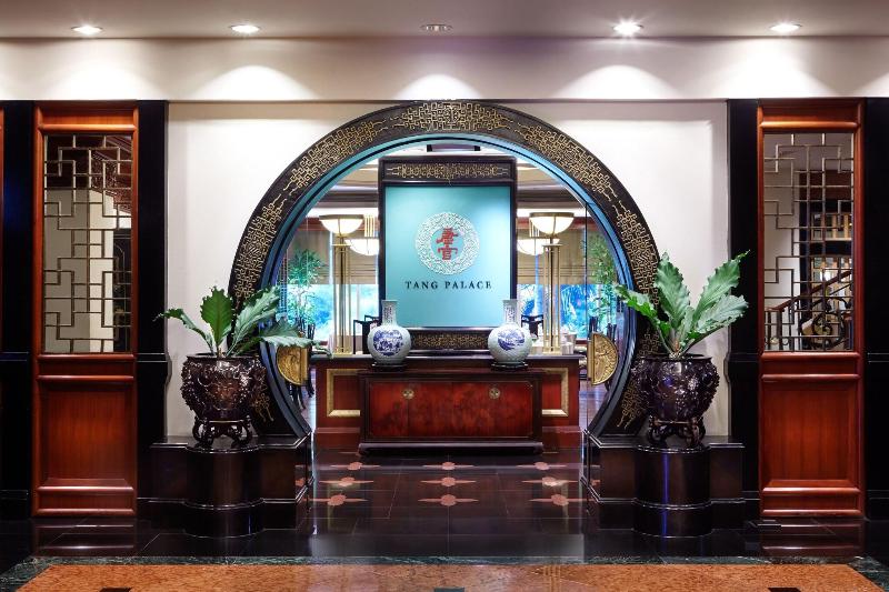 JW Marriott Hotel Surabaya - Restoran