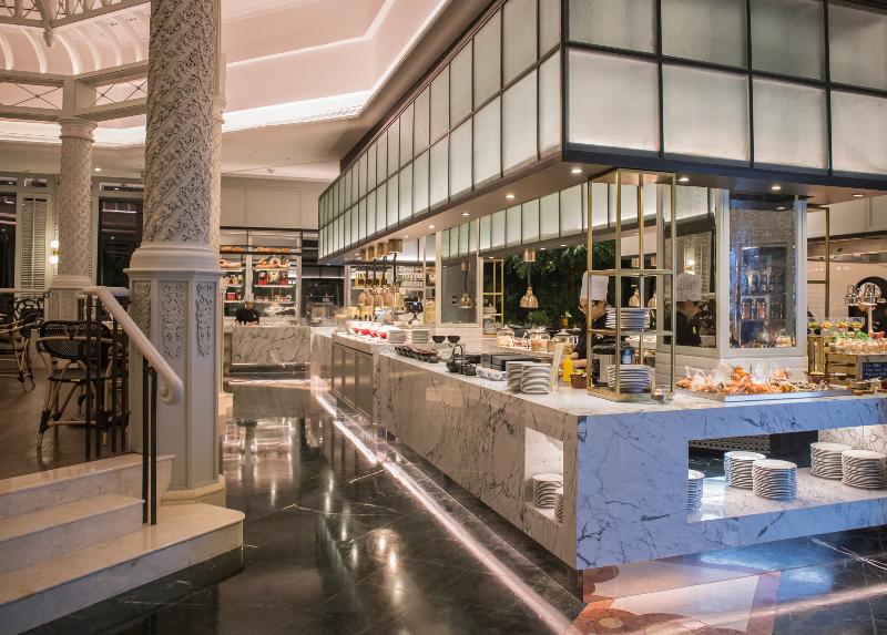 JW Marriott Hotel Surabaya - Restoran