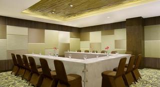 Hotel Santika Pandegiling Surabaya fotoÄŸrafÄ±