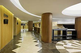 Hotel Santika Pandegiling Surabaya fotoÄŸrafÄ±