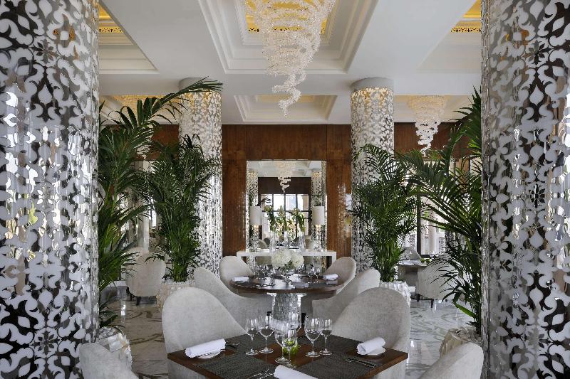 One&Only The Palm - Lobi