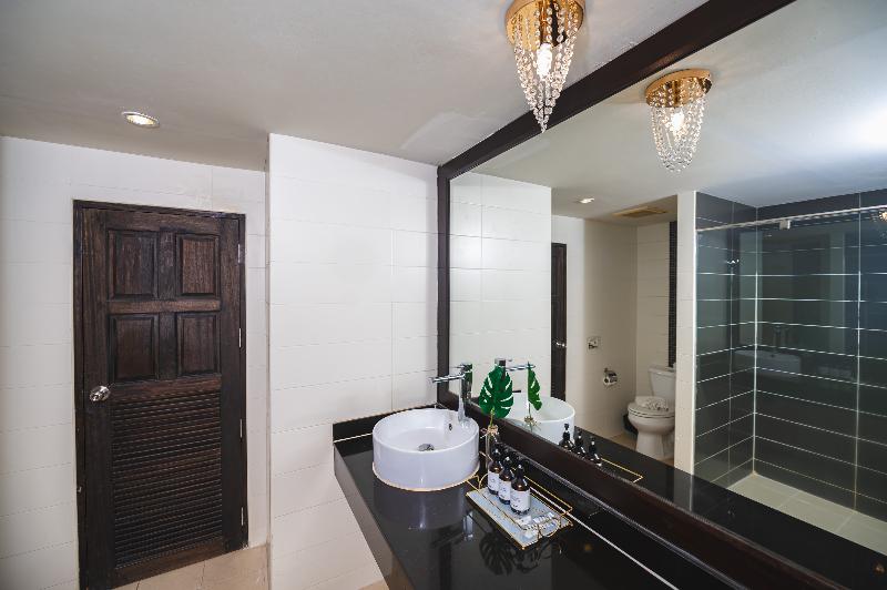Casa Del M Phuket - Oda