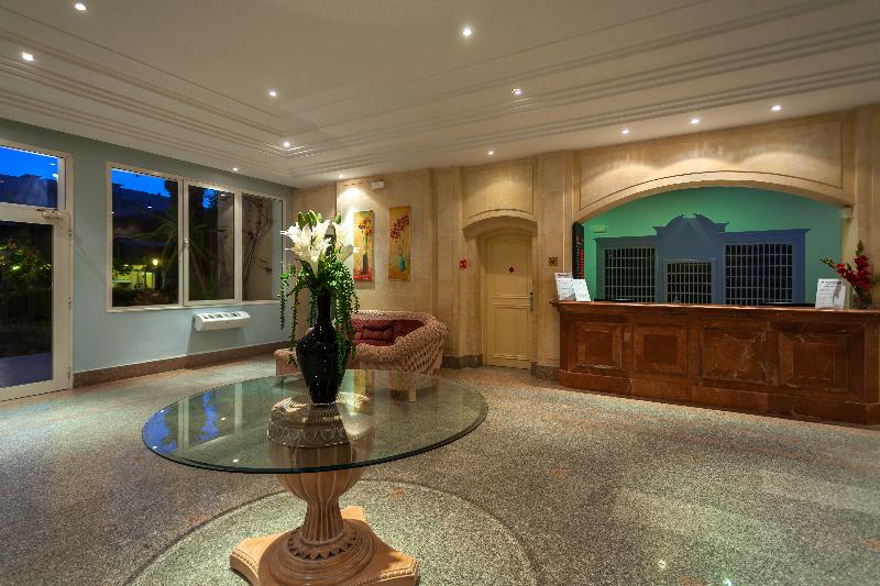 Le Corail Apparthotel - Yasmine Hammamet - Lobi