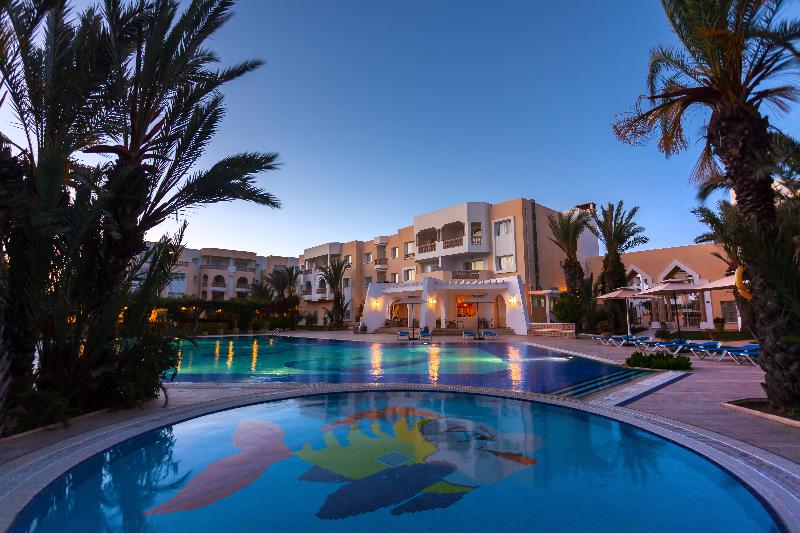 Le Corail Apparthotel - Yasmine Hammamet - Havuz