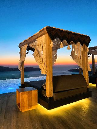 Galaxy Suites & Villas