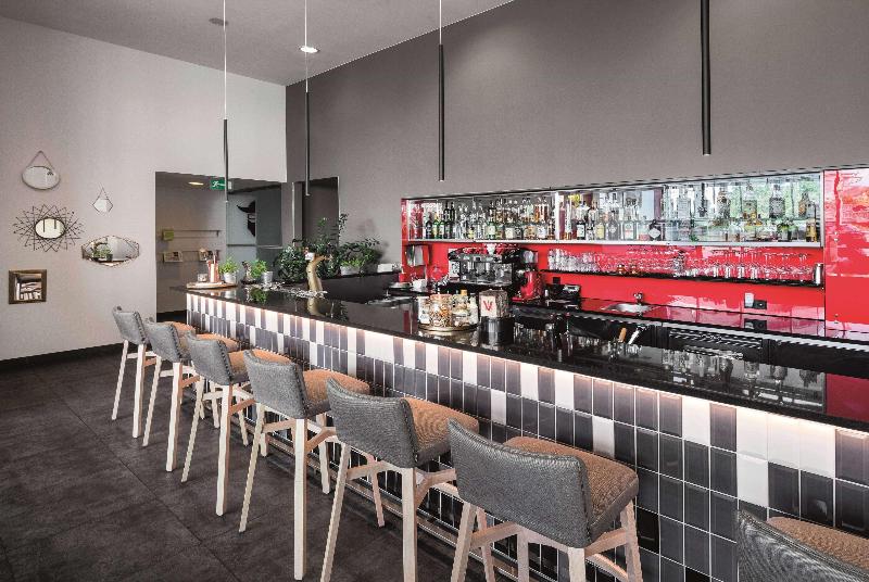 Vienna House Easy by Wyndham Pilsen - Bar
