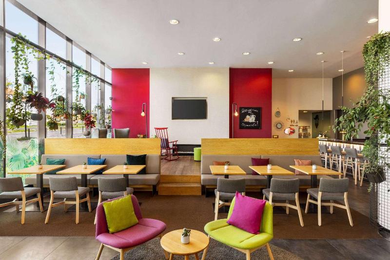 Vienna House Easy by Wyndham Pilsen - Genel