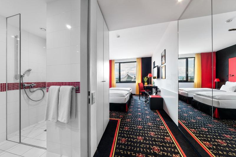Vienna House Easy by Wyndham Pilsen - Genel