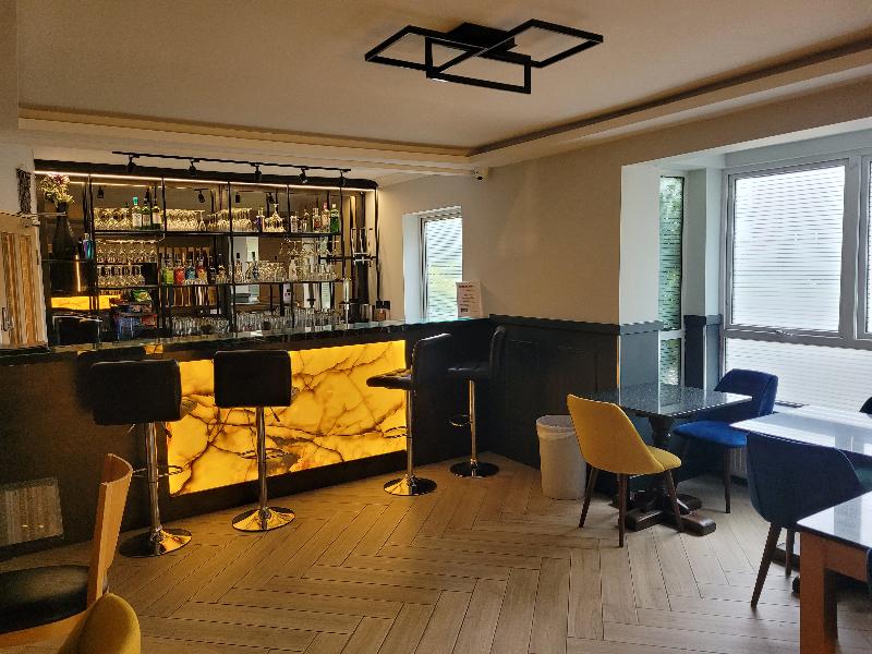 Gatwick Whitehouse Hotel - Bar
